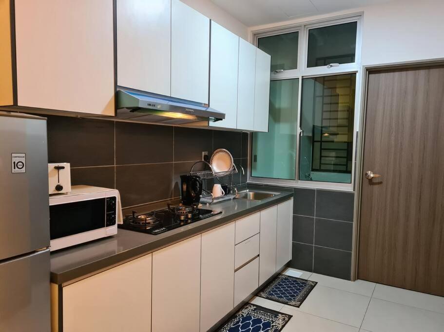 Eid Sks Habitat -Free Wifi Netflix, Larkin, Johor Bahru Lejlighed Eksteriør billede
