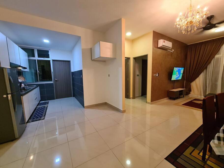 Eid Sks Habitat -Free Wifi Netflix, Larkin, Johor Bahru Lejlighed Eksteriør billede