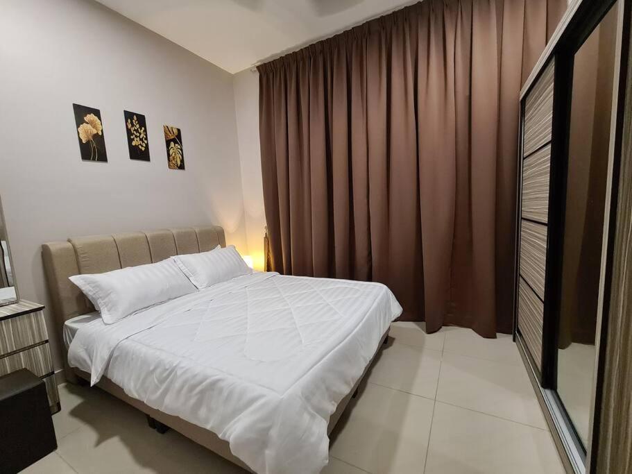 Eid Sks Habitat -Free Wifi Netflix, Larkin, Johor Bahru Lejlighed Eksteriør billede