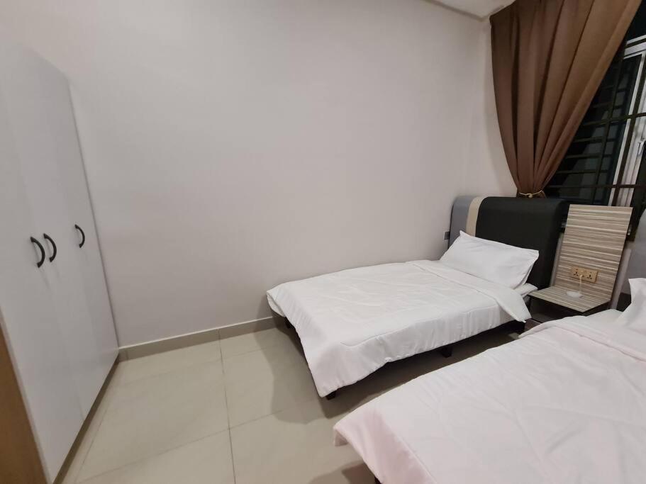 Eid Sks Habitat -Free Wifi Netflix, Larkin, Johor Bahru Lejlighed Eksteriør billede