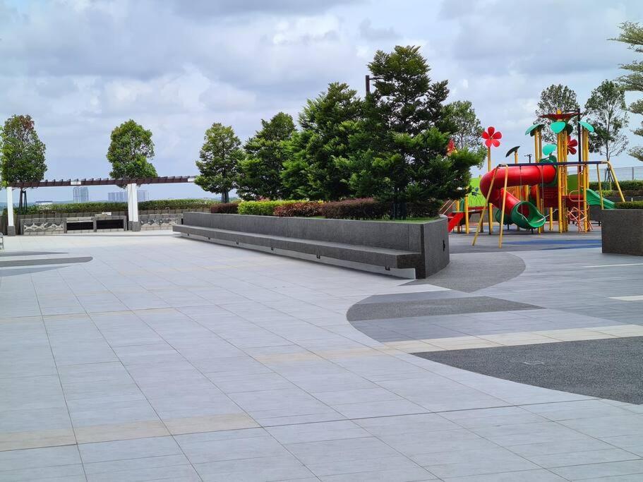 Eid Sks Habitat -Free Wifi Netflix, Larkin, Johor Bahru Lejlighed Eksteriør billede