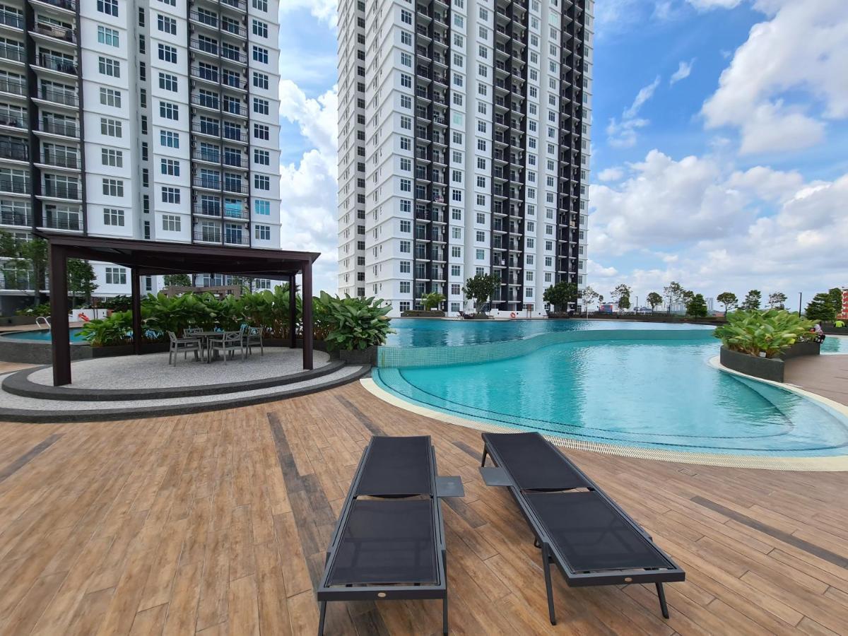 Eid Sks Habitat -Free Wifi Netflix, Larkin, Johor Bahru Lejlighed Eksteriør billede