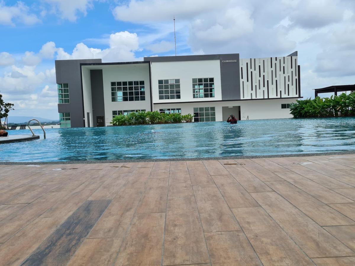Eid Sks Habitat -Free Wifi Netflix, Larkin, Johor Bahru Lejlighed Eksteriør billede