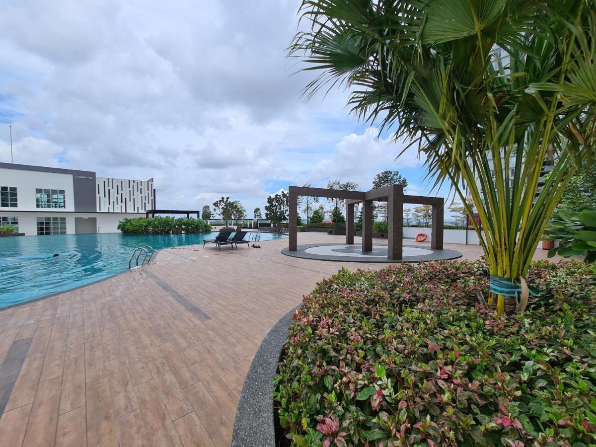 Eid Sks Habitat -Free Wifi Netflix, Larkin, Johor Bahru Lejlighed Eksteriør billede