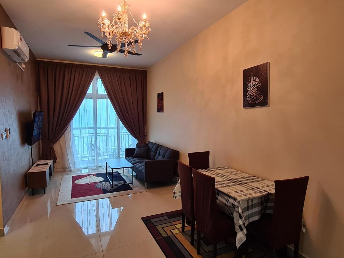 Eid Sks Habitat -Free Wifi Netflix, Larkin, Johor Bahru Lejlighed Eksteriør billede
